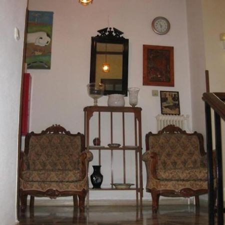 Hotel Bonis Самос Екстериор снимка