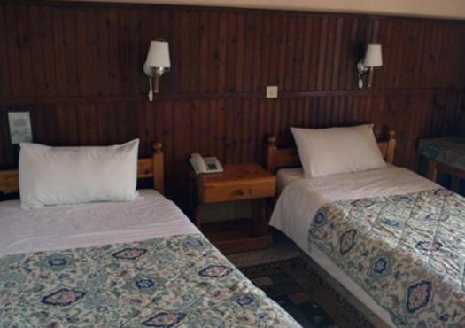 Hotel Bonis Самос Екстериор снимка